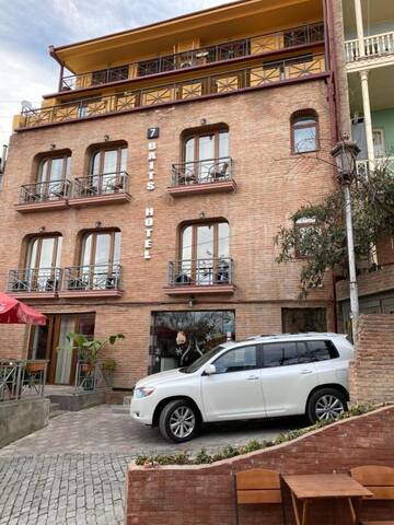 Фотографии Отель 7 Baits Hotel г. Тбилиси (Грузия) №2 Фото Отель 7 Baits Hotel г. Тбилиси 2