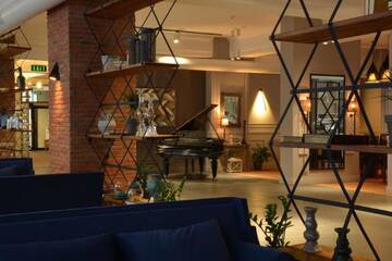 Фотографии Отель Best Western Tbilisi Art Hotel г. Тбилиси (Грузия) №2 Фото Отель Best Western Tbilisi Art Hotel г. Тбилиси 2