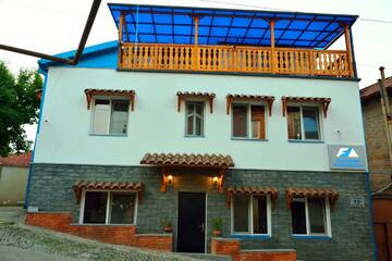 Фотографии Гостевой дом Guest House Formula-1 г. Тбилиси (Грузия) №1 Фото Гостевой дом Guest House Formula-1 г. Тбилиси 1