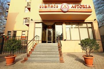 Фотографии Отель Astoria Hotel г. Тбилиси (Грузия) №1 Фото Отель Astoria Hotel г. Тбилиси 1