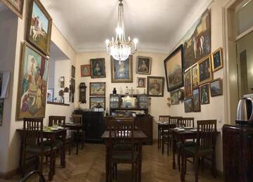Фотографии Отель Gutsa Artists Mini-Hotel г. Тбилиси (Грузия) №2 Фото Отель Gutsa Artists Mini-Hotel г. Тбилиси 2