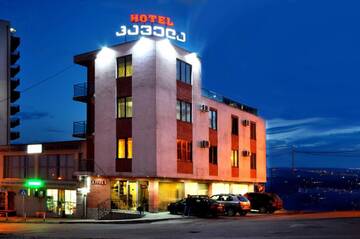 Фотографии Отель Hotel Kavela г. Тбилиси (Грузия) №2 Фото Отель Hotel Kavela г. Тбилиси 2