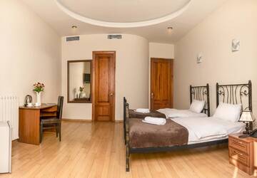 Фотографии Отель Hotel Vaki г. Тбилиси (Грузия) №4 Фото Отель Hotel Vaki г. Тбилиси 4