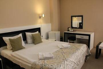 Фотографии Отель Hotel Batoni Near Airport г. Тбилиси (Грузия) №4 Фото Отель Hotel Batoni Near Airport г. Тбилиси 4
