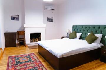 Фотографии Отель Biblioteka Hotel Rustaveli г. Тбилиси (Грузия) №2 Фото Отель Biblioteka Hotel Rustaveli г. Тбилиси 2