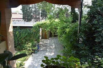 Фотографии Отель Crossway Tbilisi Hotel г. Тбилиси (Грузия) №5 Фото Отель Crossway Tbilisi Hotel г. Тбилиси 5