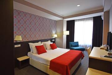 Фотографии Отель East Gate Boutique Hotel г. Тбилиси (Грузия) №1 Фото Отель East Gate Boutique Hotel г. Тбилиси 1