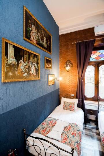 Фотографии Отель Tiflis Inn Boutique Hotel г. Тбилиси (Грузия) №4 Фото Отель Tiflis Inn Boutique Hotel г. Тбилиси 4
