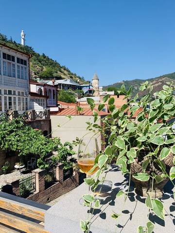 Фотографии Отель Betlemi Old Town Hotel г. Тбилиси (Грузия) №5 Фото Отель Betlemi Old Town Hotel г. Тбилиси 5