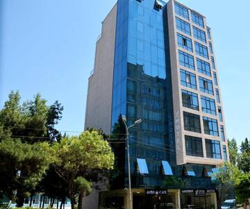 Фотографии Отель L Plaza Hotel г. Тбилиси (Грузия) №1 Фото Отель L Plaza Hotel г. Тбилиси 1