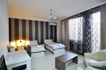 Фотографии Отель Renaissance Hotel Tbilisi г. Тбилиси (Грузия) №3 Фото Отель Renaissance Hotel Tbilisi г. Тбилиси 3
