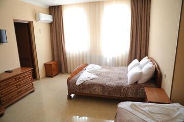 Фотографии Отель Hotel Luxor г. Тбилиси (Грузия) №4 Фото Отель Hotel Luxor г. Тбилиси 4