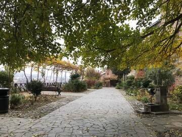 Фотографии Дома для отпуска Bethlehem Terrace г. Тбилиси (Грузия) №2 Фото Дома для отпуска Bethlehem Terrace г. Тбилиси 2