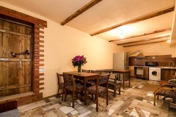 Фотографии Гостевой дом Big Family Guest House г. Тбилиси (Грузия) №2 Фото Гостевой дом Big Family Guest House г. Тбилиси 2