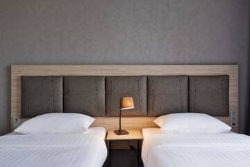 Фотографии Отель Moxy Tbilisi by Marriott г. Тбилиси (Грузия) №3 Фото Отель Moxy Tbilisi by Marriott г. Тбилиси 3