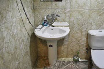 Фотографии Гостевой дом Guest house apartments г. Тбилиси (Грузия) №2 Фото Гостевой дом Guest house apartments г. Тбилиси 2