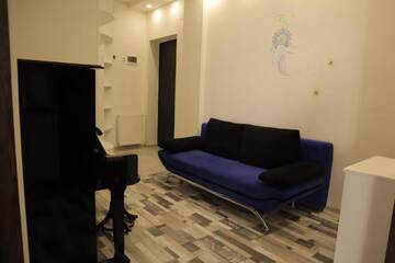 Фотографии Отели эконом-класса Apartment with the best location г. Тбилиси (Грузия) №2 Фото Отели эконом-класса Apartment with the best location г. Тбилиси 2