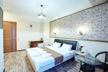 Фотографии Отель Hotel Diadema г. Тбилиси (Грузия) №4 Фото Отель Hotel Diadema г. Тбилиси 4