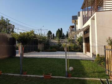 Фотографии Гостевой дом Guesthouse in Tbilisi г. Тбилиси (Грузия) №4 Фото Гостевой дом Guesthouse in Tbilisi г. Тбилиси 4