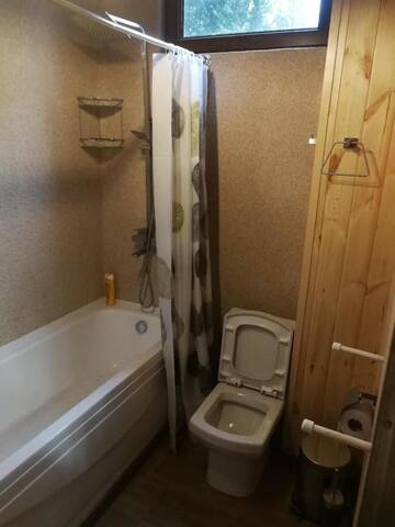 Фотографии Хостелы HouseHold г. Тбилиси (Грузия) №3 Фото Хостелы HouseHold г. Тбилиси 3