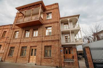 Фотографии Отель Sota Metekhi Hotel г. Тбилиси (Грузия) №2 Фото Отель Sota Metekhi Hotel г. Тбилиси 2