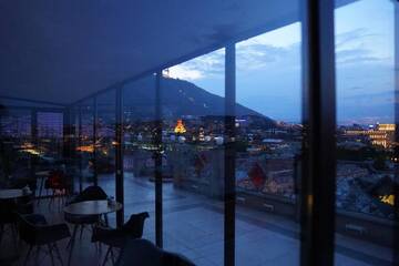 Фотографии Отель Hotel Flower г. Тбилиси (Грузия) №2 Фото Отель Hotel Flower г. Тбилиси 2