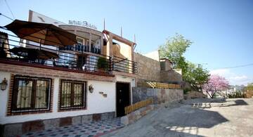 Фотографии Отель Marani Boutique Hotel г. Тбилиси (Грузия) №4 Фото Отель Marani Boutique Hotel г. Тбилиси 4
