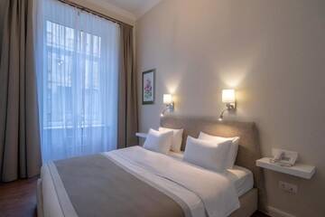 Фотографии Отель TIFLIS OPERA Aparthotel г. Тбилиси (Грузия) №4 Фото Отель TIFLIS OPERA Aparthotel г. Тбилиси 4