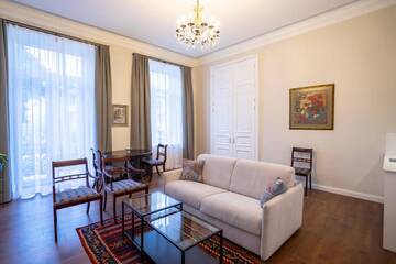 Фотографии Отель TIFLIS OPERA Aparthotel г. Тбилиси (Грузия) №2 Фото Отель TIFLIS OPERA Aparthotel г. Тбилиси 2