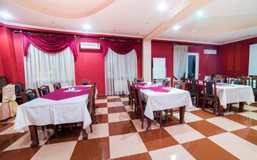 Фотографии Отель Hotel Vake Palace г. Тбилиси (Грузия) №5 Фото Отель Hotel Vake Palace г. Тбилиси 5