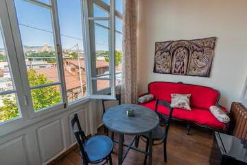 Фотографии Отель Doors Meidan Design Hotel г. Тбилиси (Грузия) №4 Фото Отель Doors Meidan Design Hotel г. Тбилиси 4
