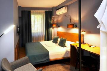 Фотографии Отель Elle Boutique Hotel г. Тбилиси (Грузия) №1 Фото Отель Elle Boutique Hotel г. Тбилиси 1