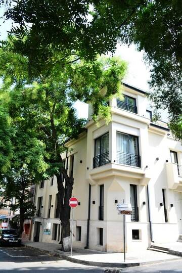 Фотографии Отель Hotel Garnet Tbilisi г. Тбилиси (Грузия) №2 Фото Отель Hotel Garnet Tbilisi г. Тбилиси 2
