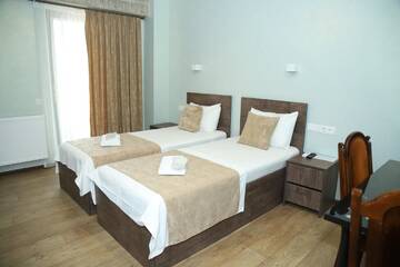 Фотографии Отель Magic Hotel г. Тбилиси (Грузия) №2 Фото Отель Magic Hotel г. Тбилиси 2