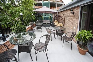 Фотографии Отель hotel terrace г. Тбилиси (Грузия) №2 Фото Отель hotel terrace г. Тбилиси 2