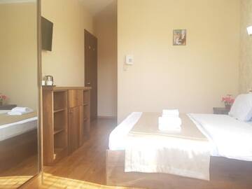 Фотографии Отель Gold Line Hotel г. Тбилиси (Грузия) №4 Фото Отель Gold Line Hotel г. Тбилиси 4