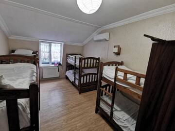 Фотографии Хостелы Rose House г. Тбилиси (Грузия) №2 Фото Хостелы Rose House г. Тбилиси 2