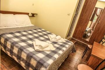 Фотографии Отель Hotel Yalla г. Тбилиси (Грузия) №3 Фото Отель Hotel Yalla г. Тбилиси 3