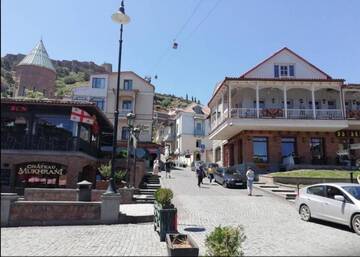 Фотографии Хостелы Be Hostel г. Тбилиси (Грузия) №2 Фото Хостелы Be Hostel г. Тбилиси 2