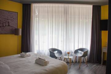 Фотографии Отель Atoneli Hotel г. Тбилиси (Грузия) №1 Фото Отель Atoneli Hotel г. Тбилиси 1