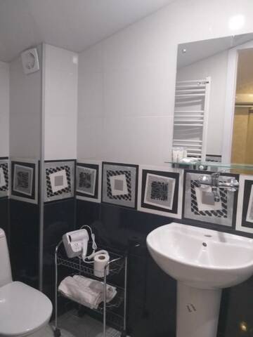 Фотографии Отель Tbilisi Center Hotel г. Тбилиси (Грузия) №3 Фото Отель Tbilisi Center Hotel г. Тбилиси 3