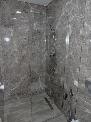 Фотографии Отель HOTEL LINGE г. Тбилиси (Грузия) №2 Фото Отель HOTEL LINGE г. Тбилиси 2