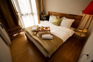 Фотографии Отель Hotel Cordata г. Тбилиси (Грузия) №1 Фото Отель Hotel Cordata г. Тбилиси 1