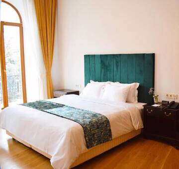 Фотографии Отель Octava Boutique Hotel г. Тбилиси (Грузия) №1 Фото Отель Octava Boutique Hotel г. Тбилиси 1