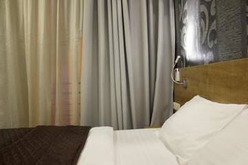 Фотографии Отель Hotel 4U г. Тбилиси (Грузия) №2 Фото Отель Hotel 4U г. Тбилиси 2