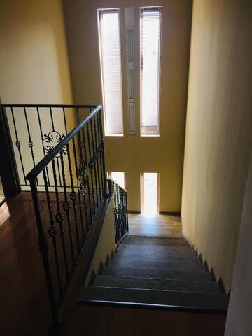 Фотографии Дома для отпуска Mariam’s House г. Тбилиси (Грузия) №2 Фото Дома для отпуска Mariam’s House г. Тбилиси 2