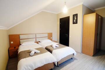 Фотографии Отель Tsemi Residence г. Тбилиси (Грузия) №2 Фото Отель Tsemi Residence г. Тбилиси 2