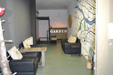 Фотографии Отели типа «постель и завтрак» New Garden г. Тбилиси (Грузия) №1 Фото Отели типа «постель и завтрак» New Garden г. Тбилиси 1