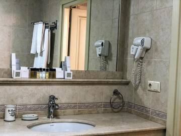 Фото номера Люкс Отель Sharden Villa Hotel г. Тбилиси 13