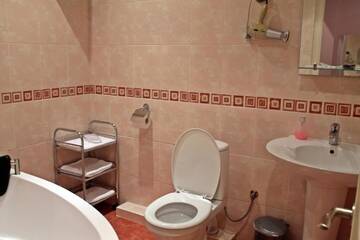 Фото номера Двухместный номер с 1 кроватью Отели типа «постель и завтрак» Vake Hotel г. Тбилиси 24